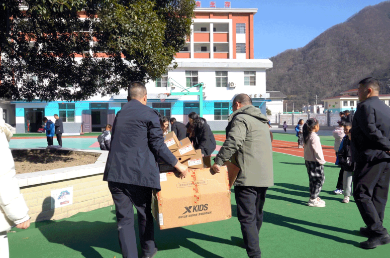 Starting Point of the Heart: Warm Currents Initiative – Zhongke Moutong Gathering Love in Zhenping